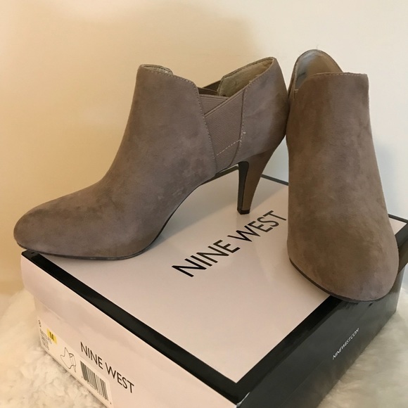 Nine West Shoes - Nine West Tan/Taupe Suede Ankle Booties Size 8